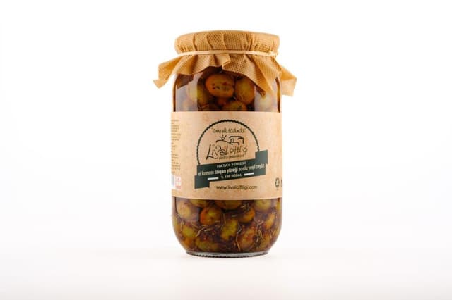 El ayıklama Yeşil Zeytin (Tavşan yüreği) Salatası 600 gr. Cam kavanoz